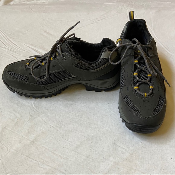 vasque breeze 2.0 low